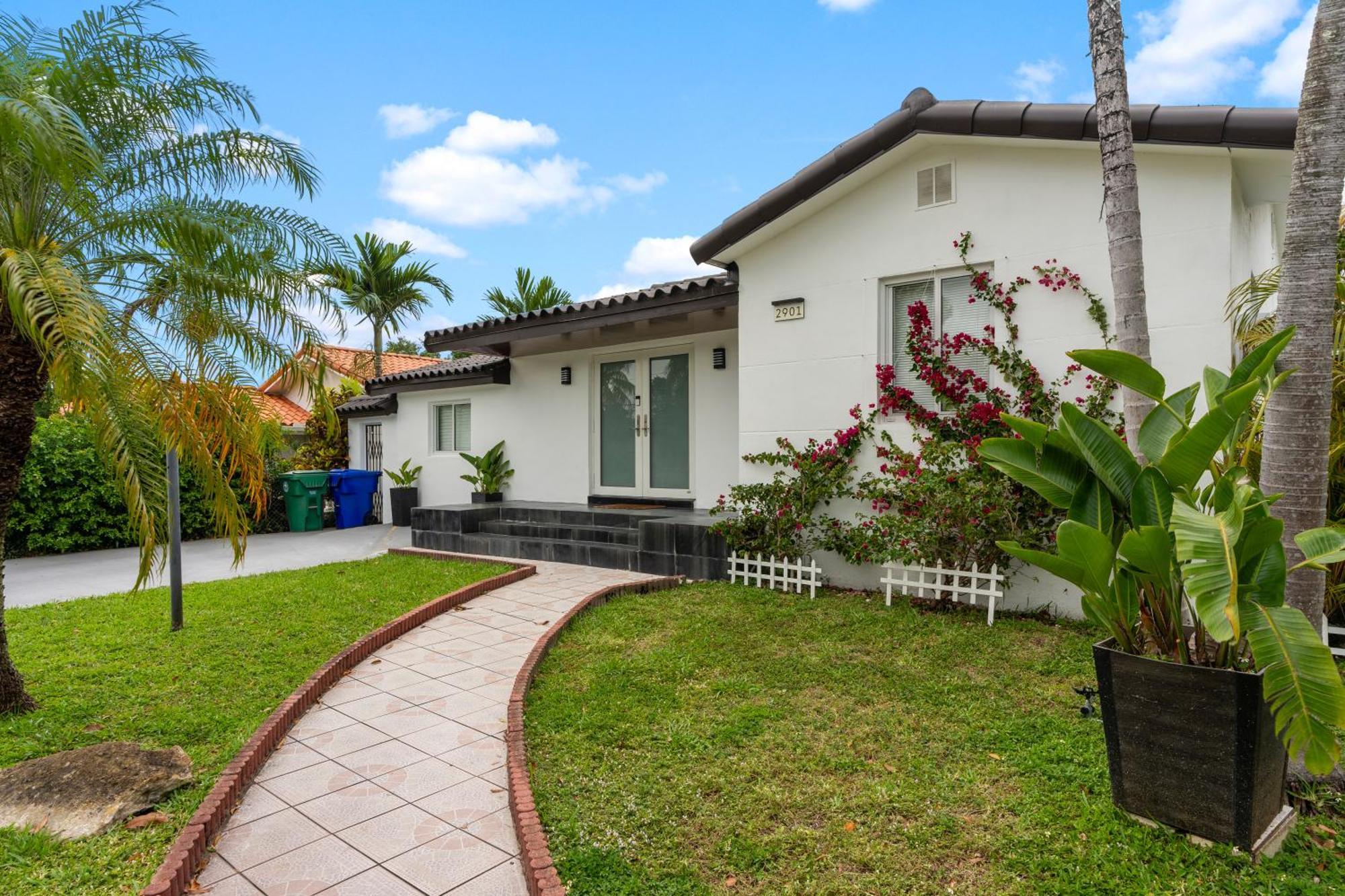 D'mauchi House Villa