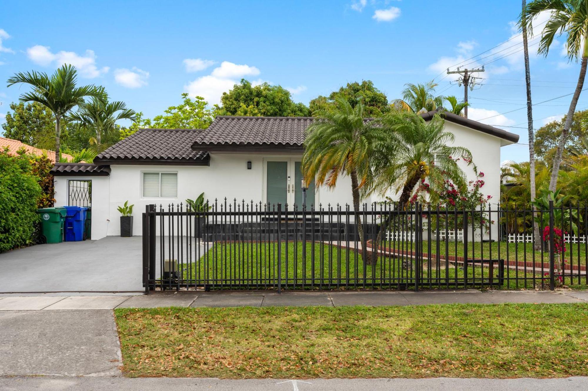 D'mauchi House Villa Miami